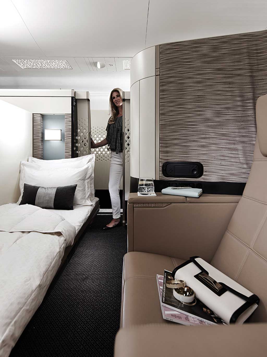 The Apartments First Class Suites, Etihad 7