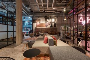 Moxy Frankfurt City Center