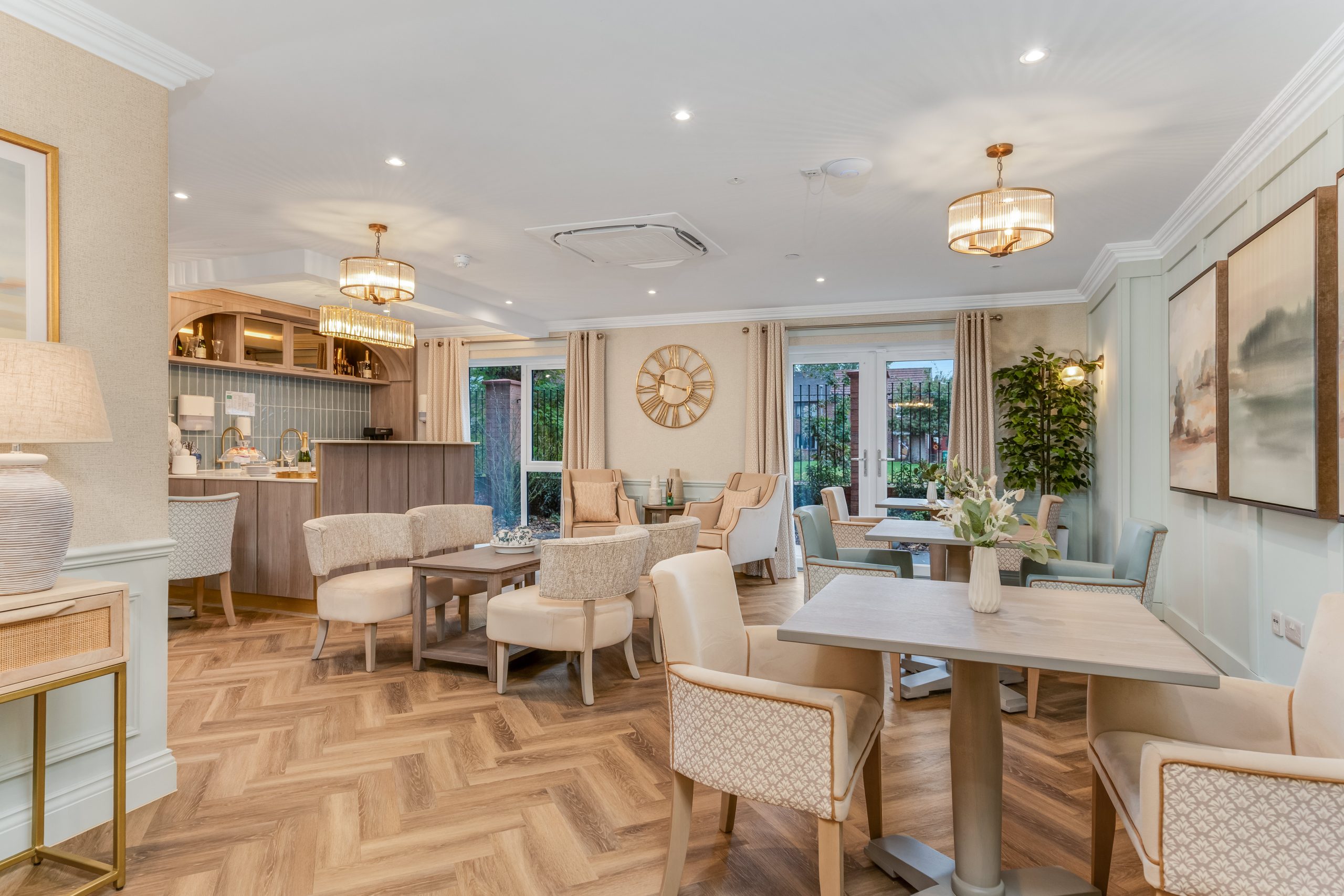 Upland Manor