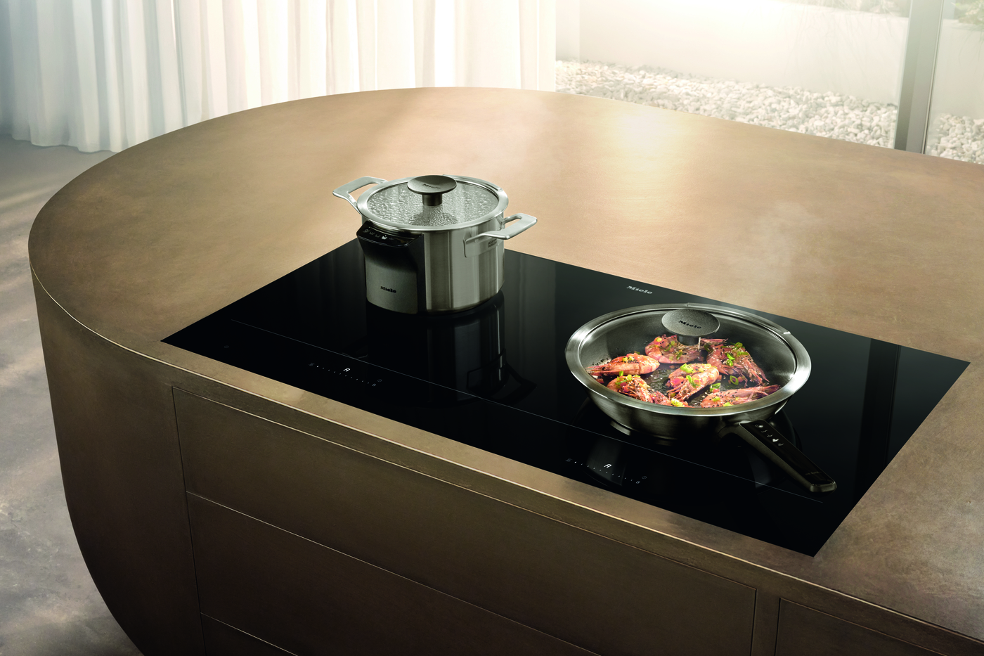 KM8000 Induction Hob Series with M Sense Cookware