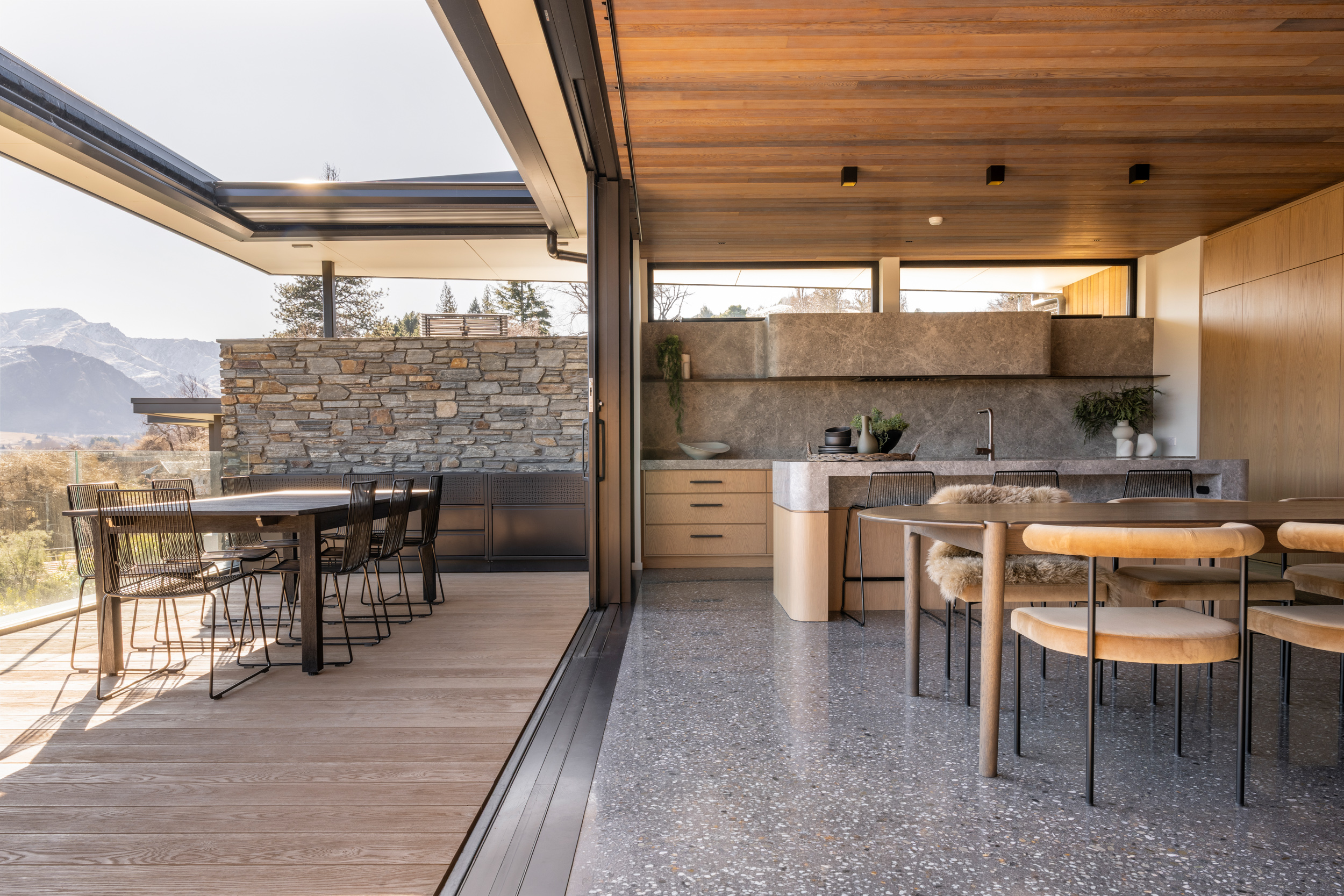 Lakeside Retreat