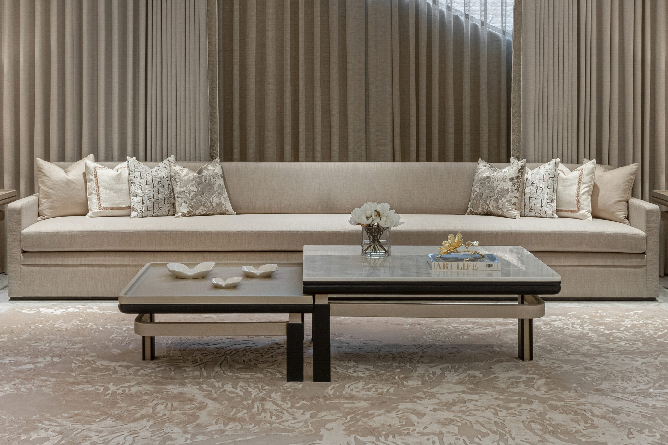 NEOM – Center Table